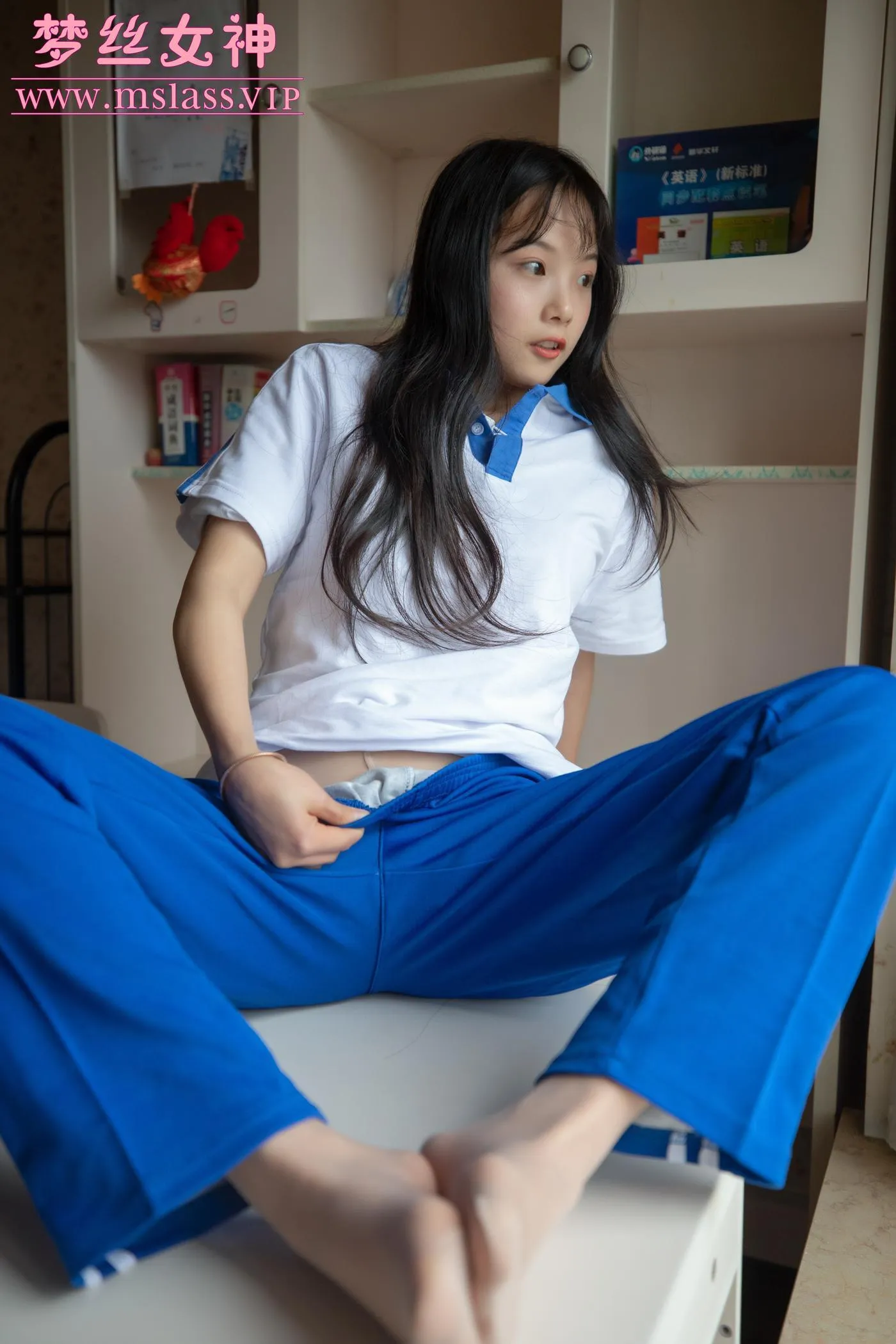 [MSLASS梦丝女神] 2020.12.13 NO.135 班花灵唯 校服纯白诱 [59P]插图5